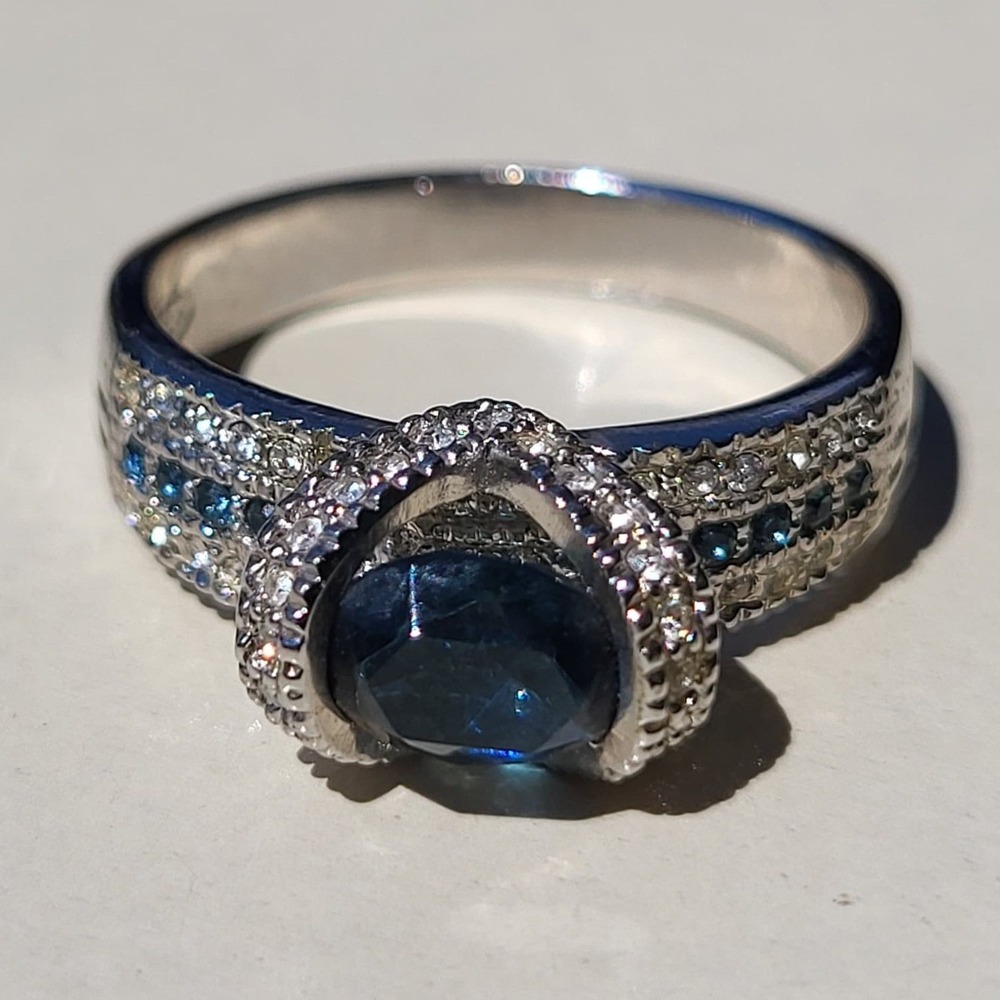 Silver Tone Blue Crystal Statement Ring Vintage Avon Ring Size 10.5